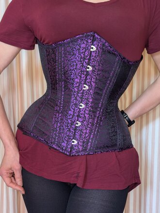 Dark Garden Eden in Purple Filigree Brocade 22 (Limited Edition)