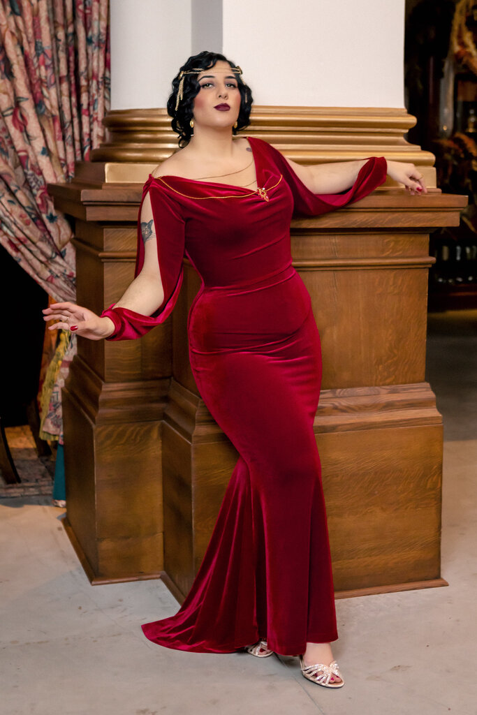 Dark Garden Sleeveless Rosalind Gown in Velvet