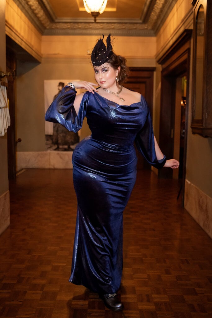 Dark Garden Rosalind Gown in Navy Metallic Velvet XXL (Last Chance)