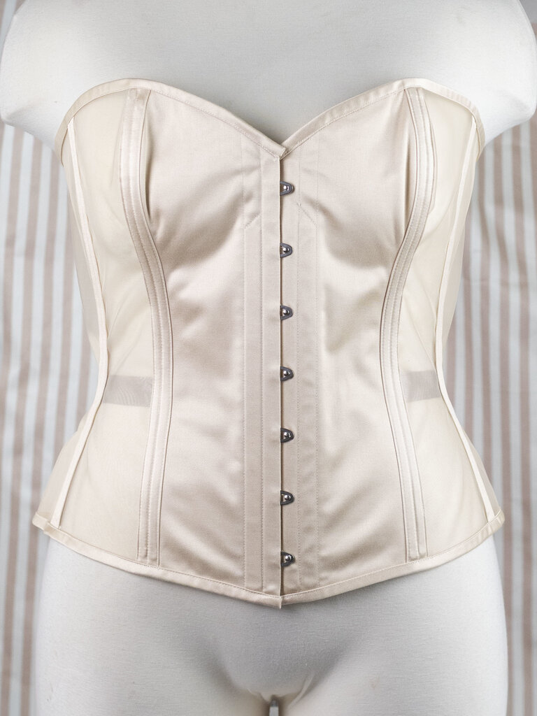 Dark Garden Risqué Valentine in Chai Sateen & Blush Mesh 40 (Limited Edition)