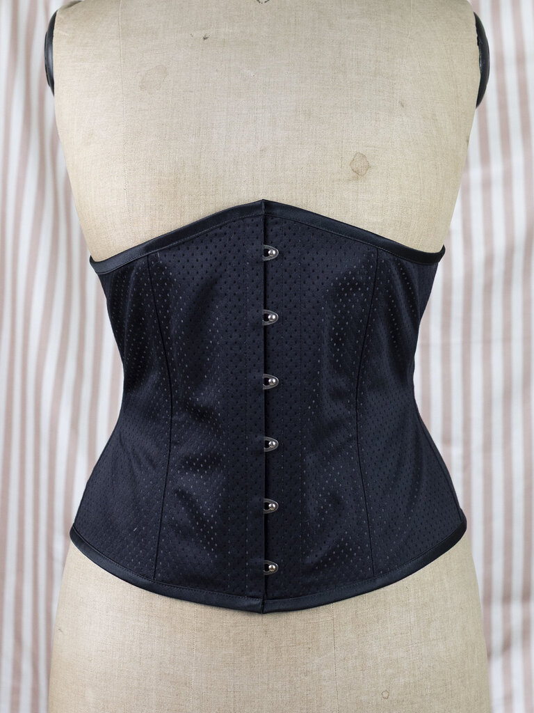 Dark Garden Tailored Cincher in Black Dot Broché 29 (Limited Edition)