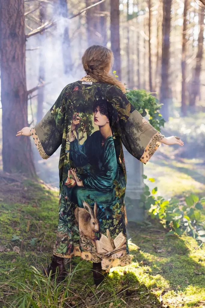 Market of Stars Bella Notte Opera Duster with Rabbit and Moon