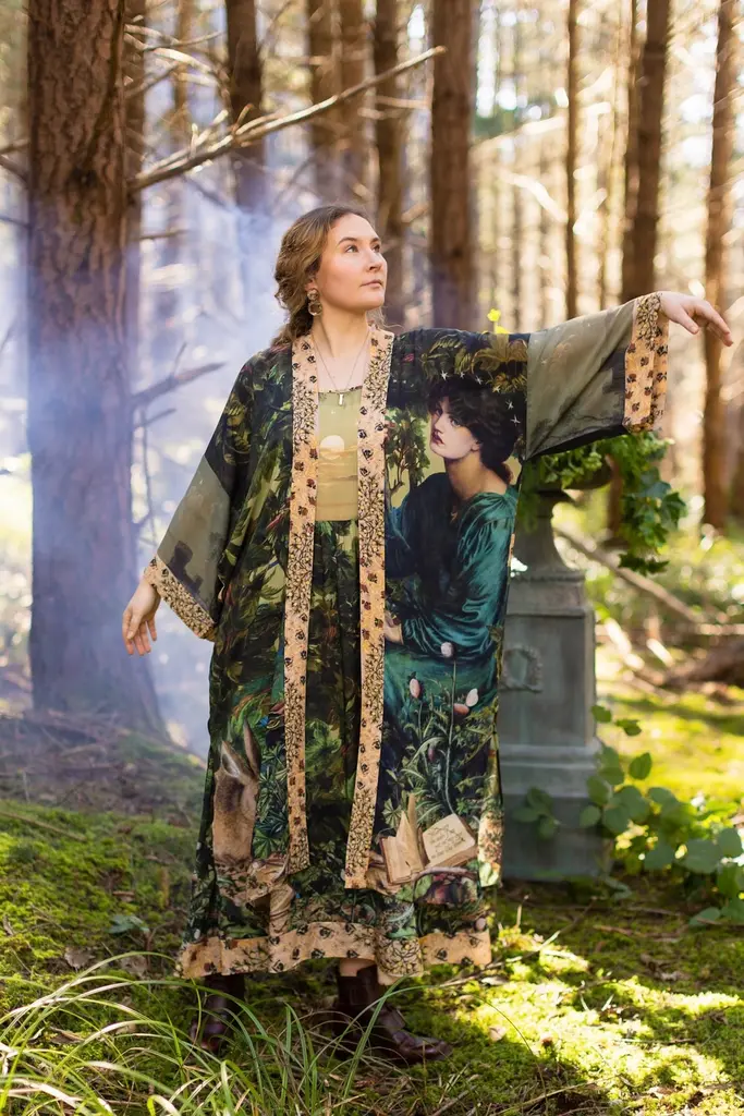 Market of Stars Bella Notte Opera Duster with Rabbit and Moon
