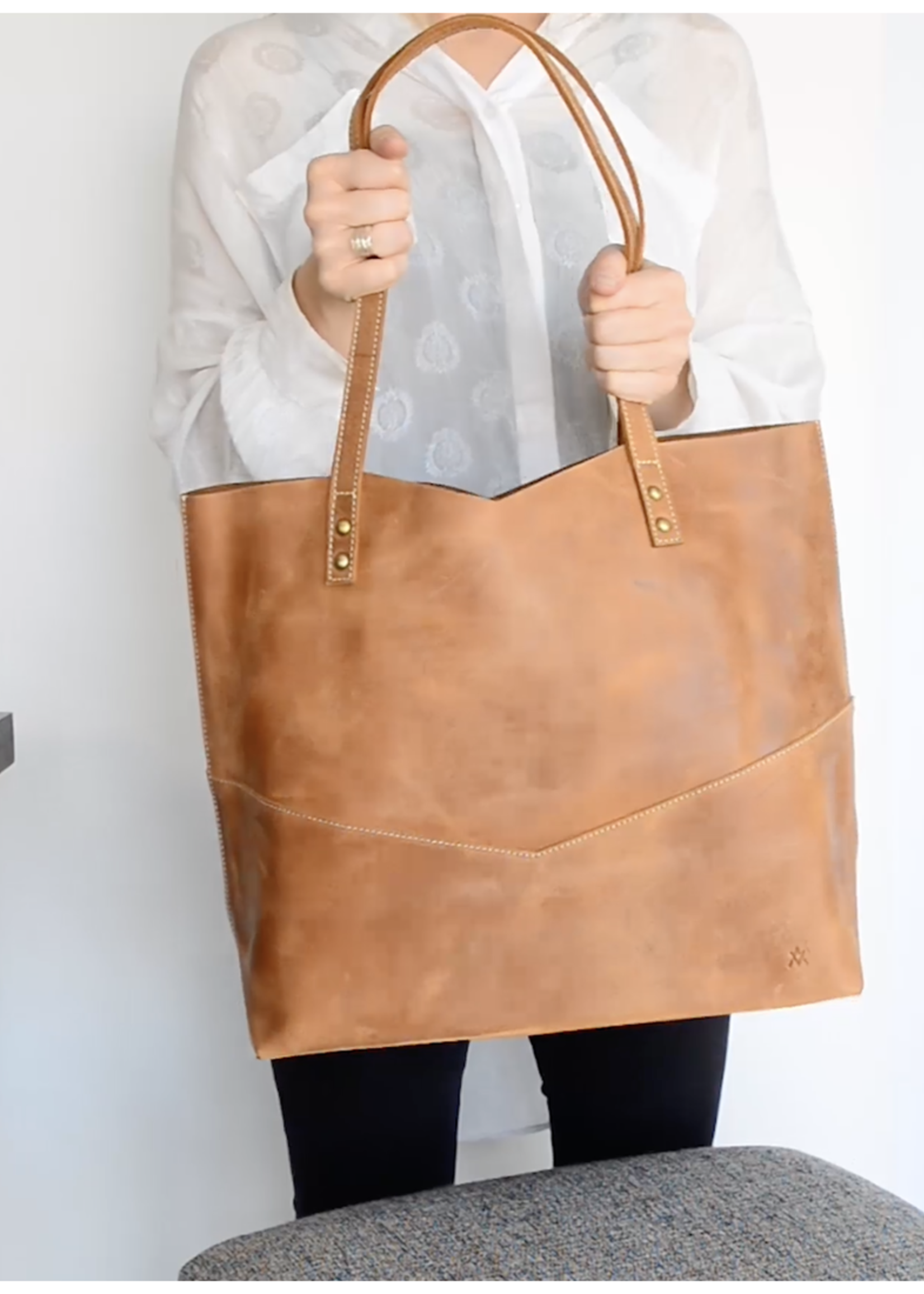 Elevate Travelers Tote