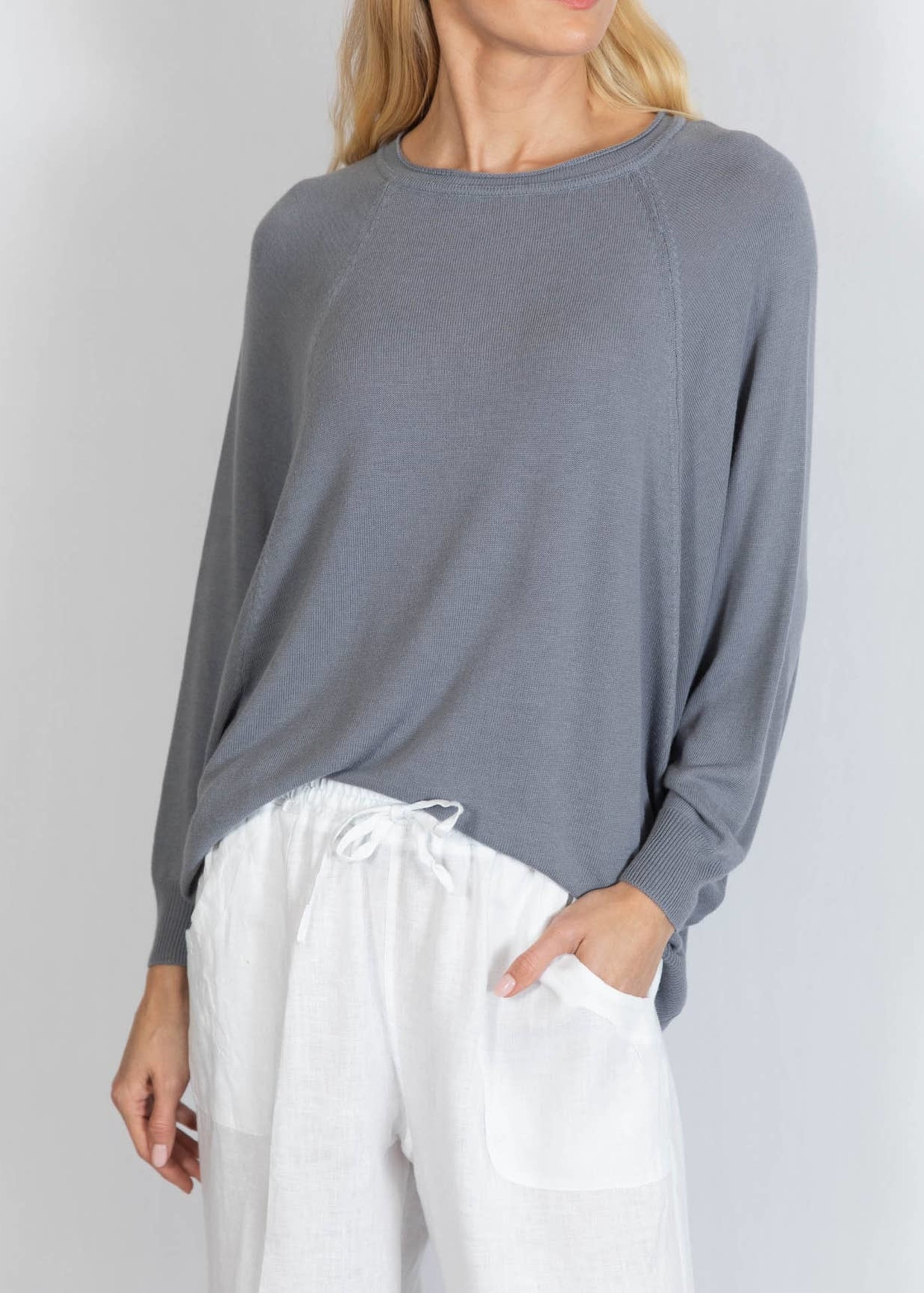 CobbleStone Living Vera Crewneck Pullover