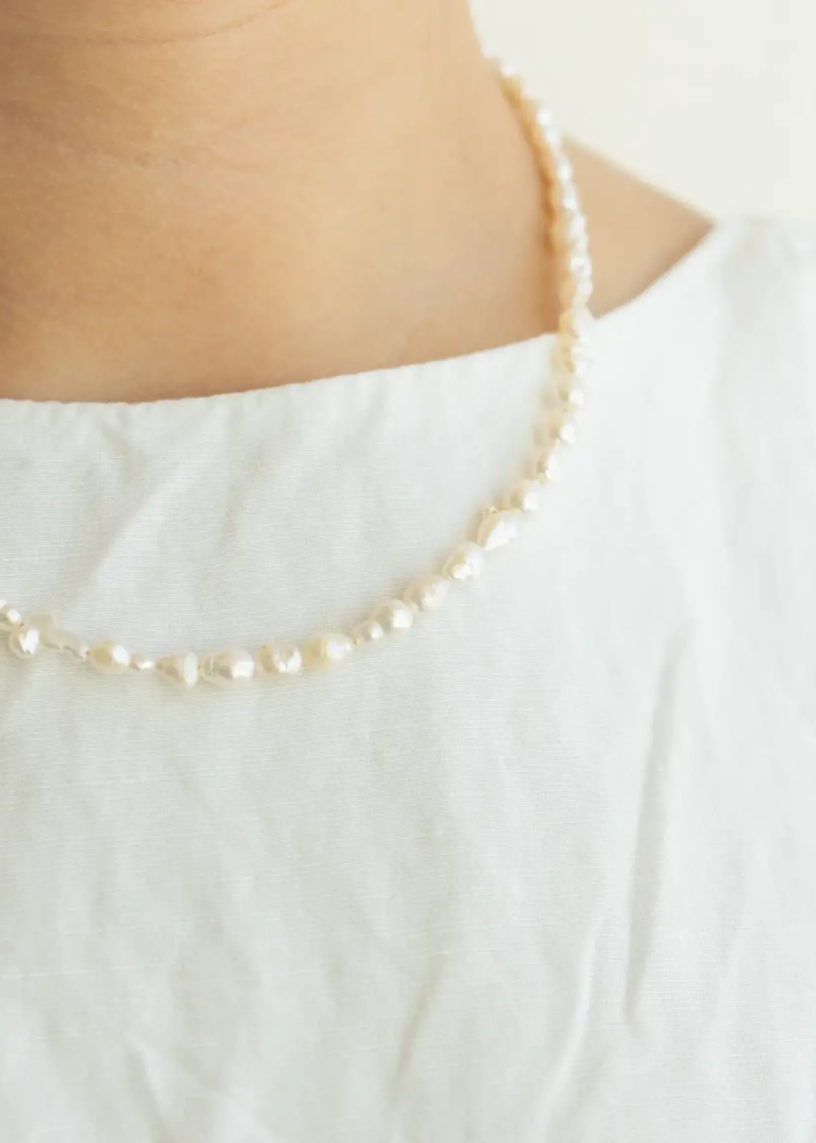 Land of Palms Pearl Necklace