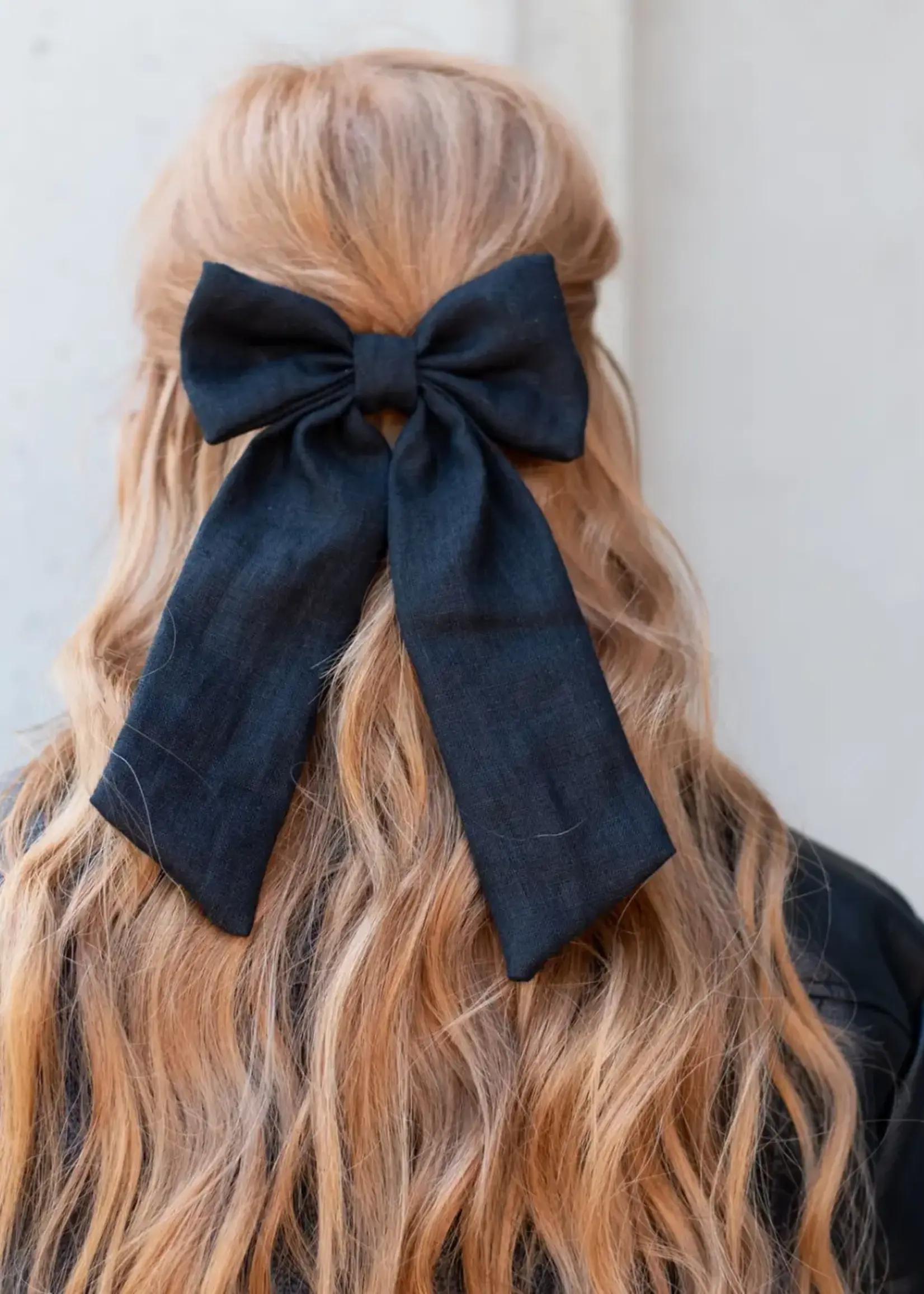 Femme Faire Linen Hair Bow