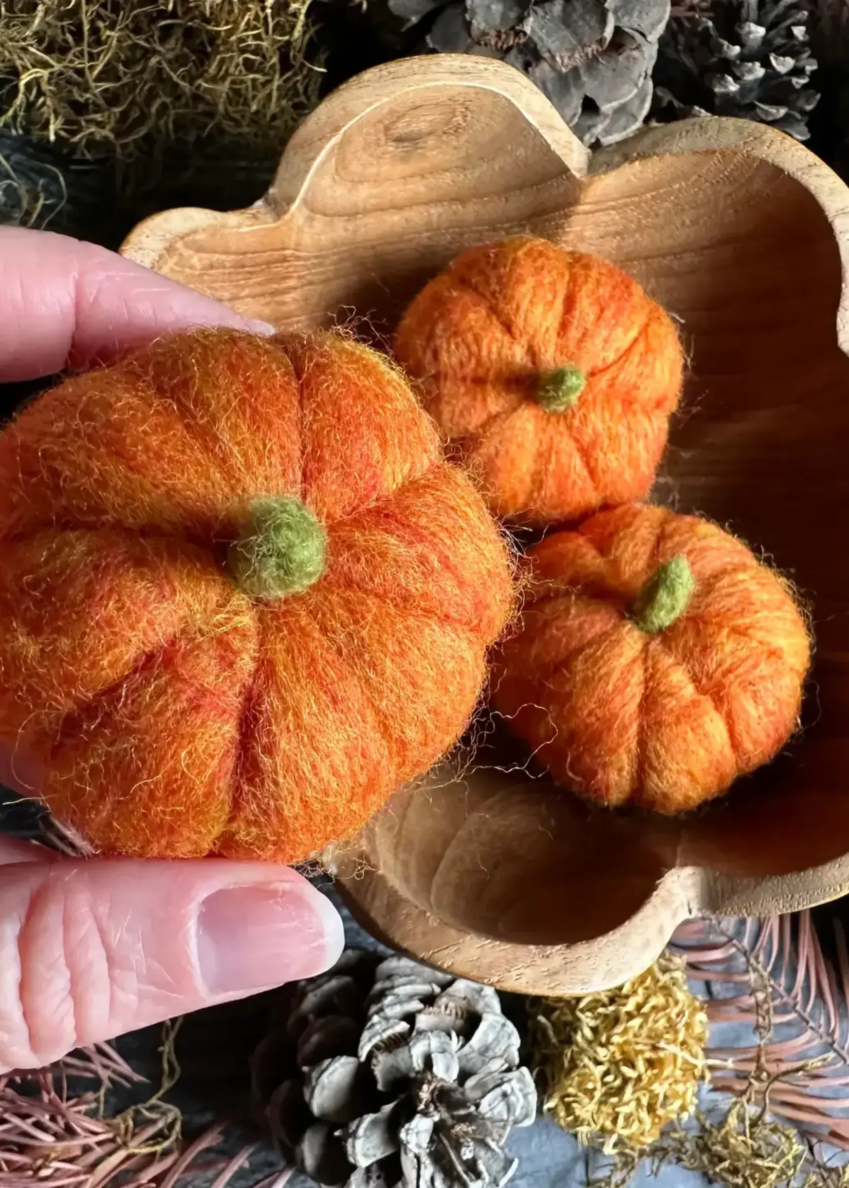 House of Moss Felted Wool Mini Pumpkin