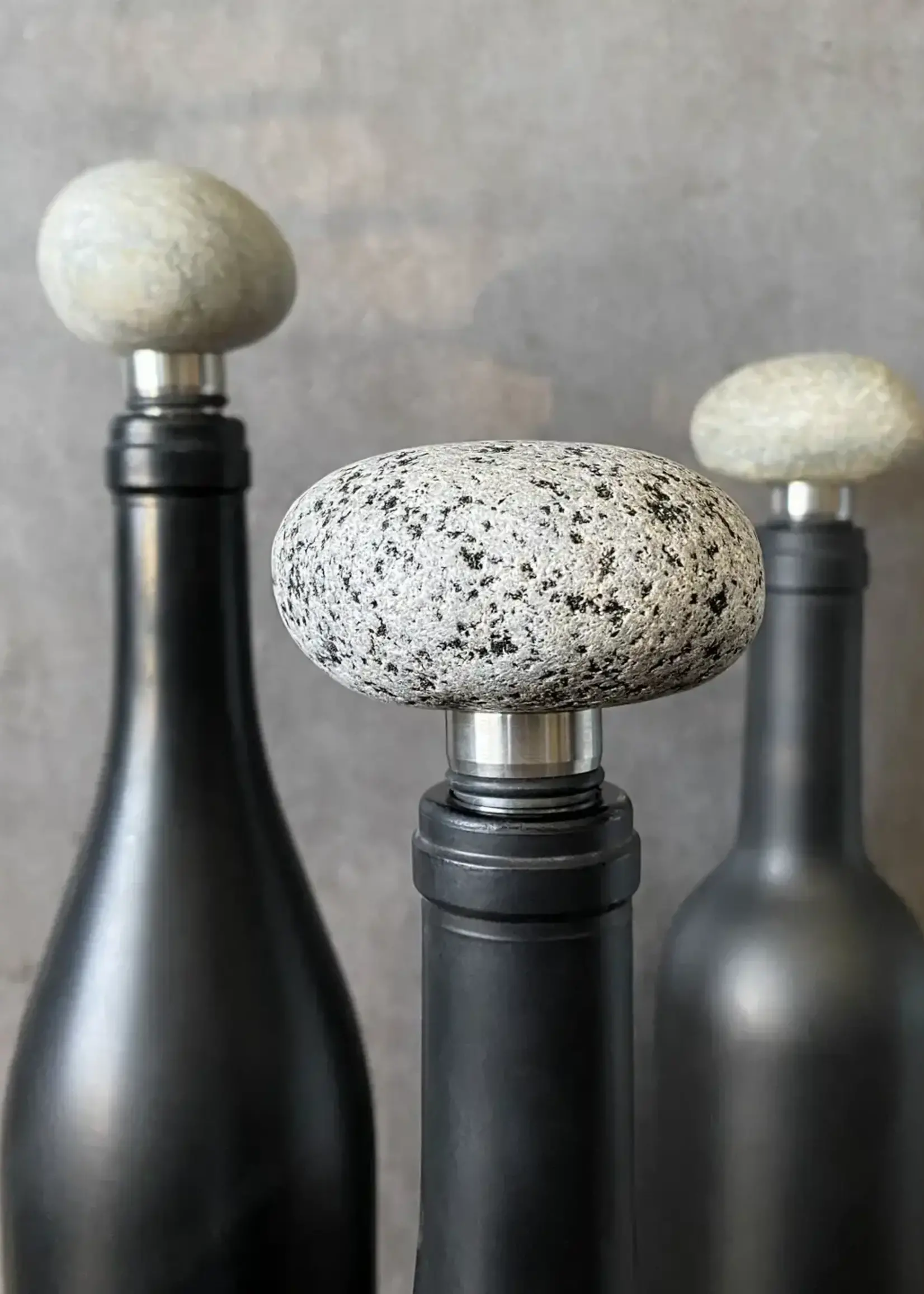 Funky Rock Designs Stone Wine Stopper