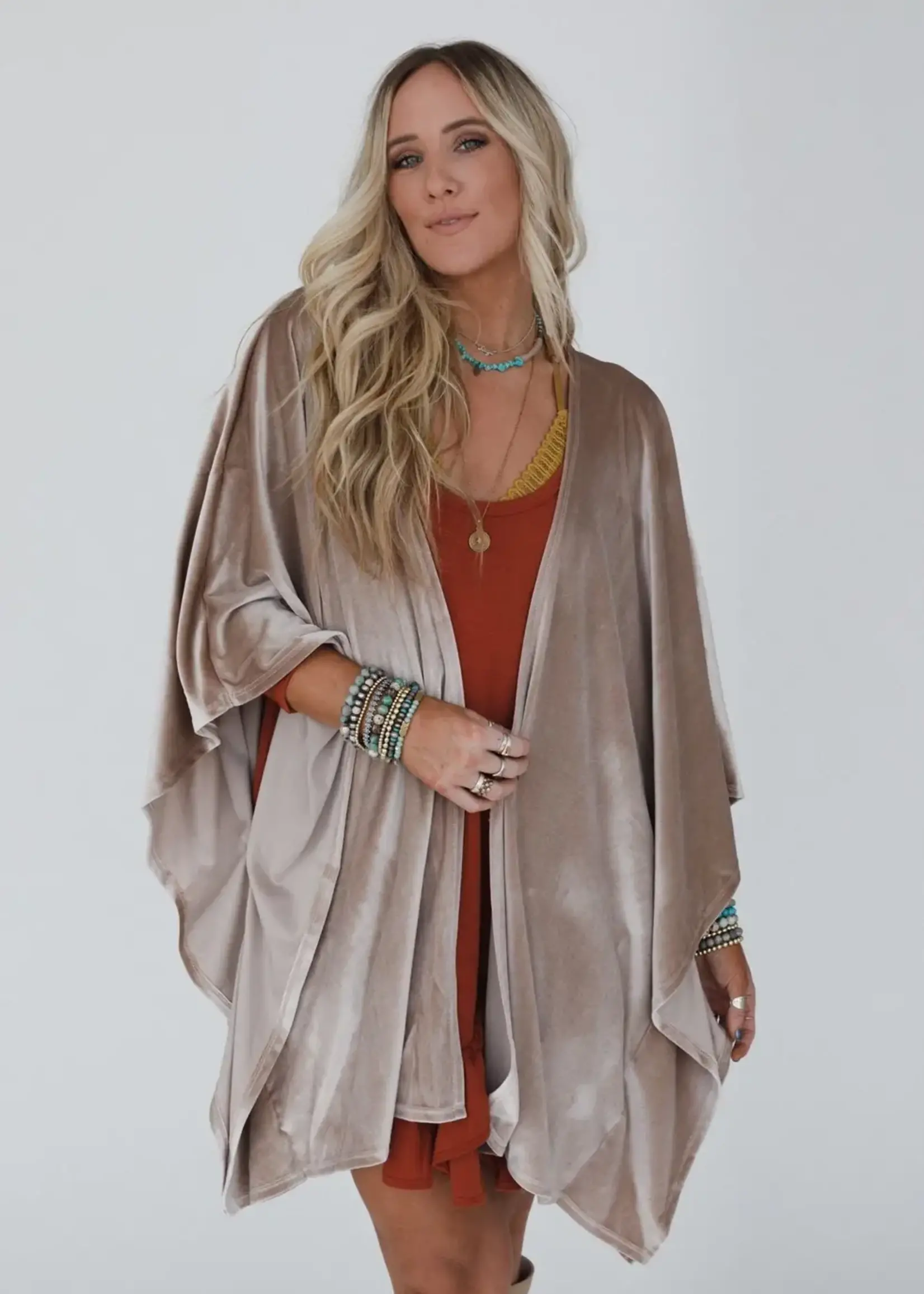 Three Birds Nest Savoy Velvet Kimono Taupe