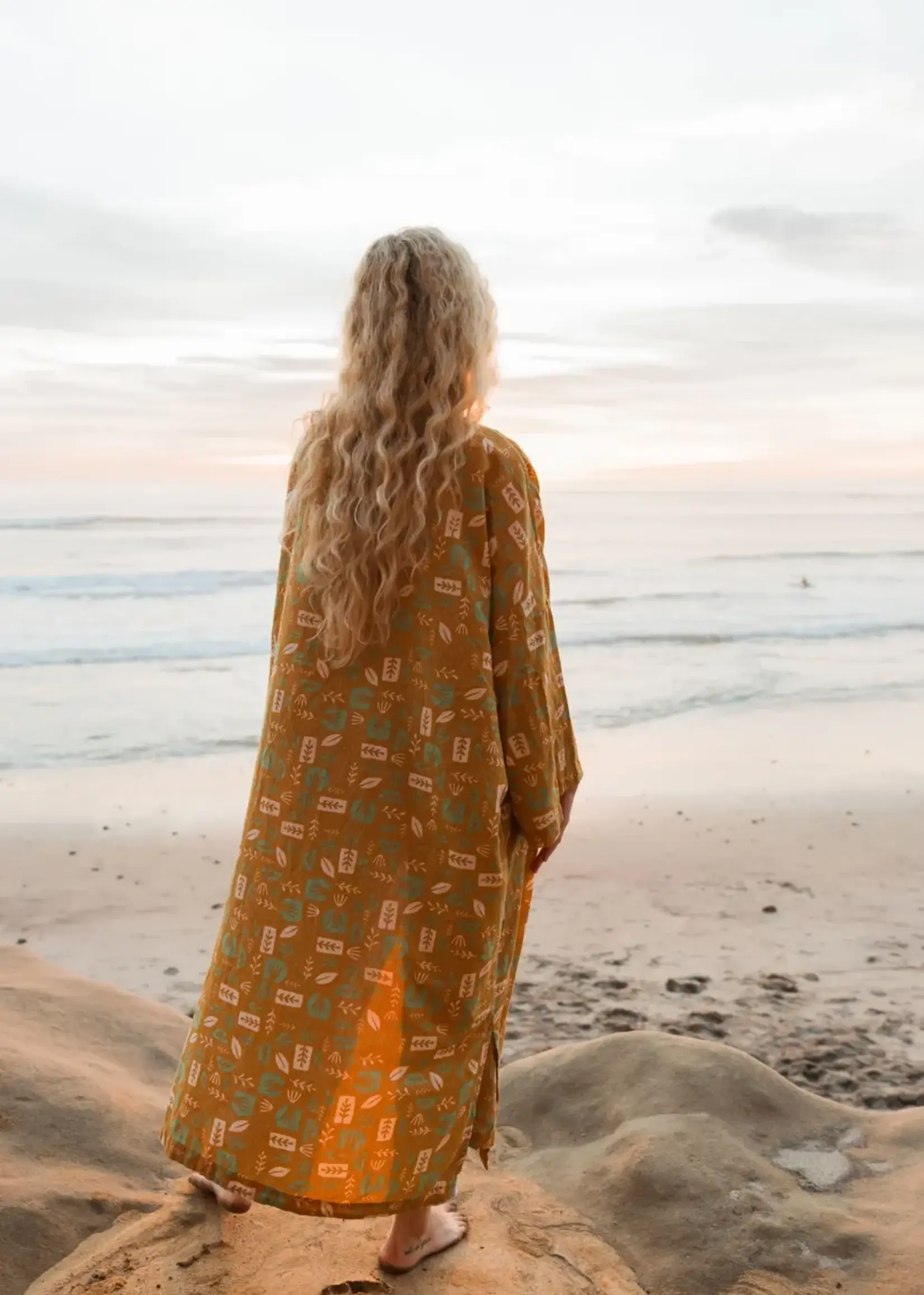 Trek Light Handwoven Cotton Robe Agave