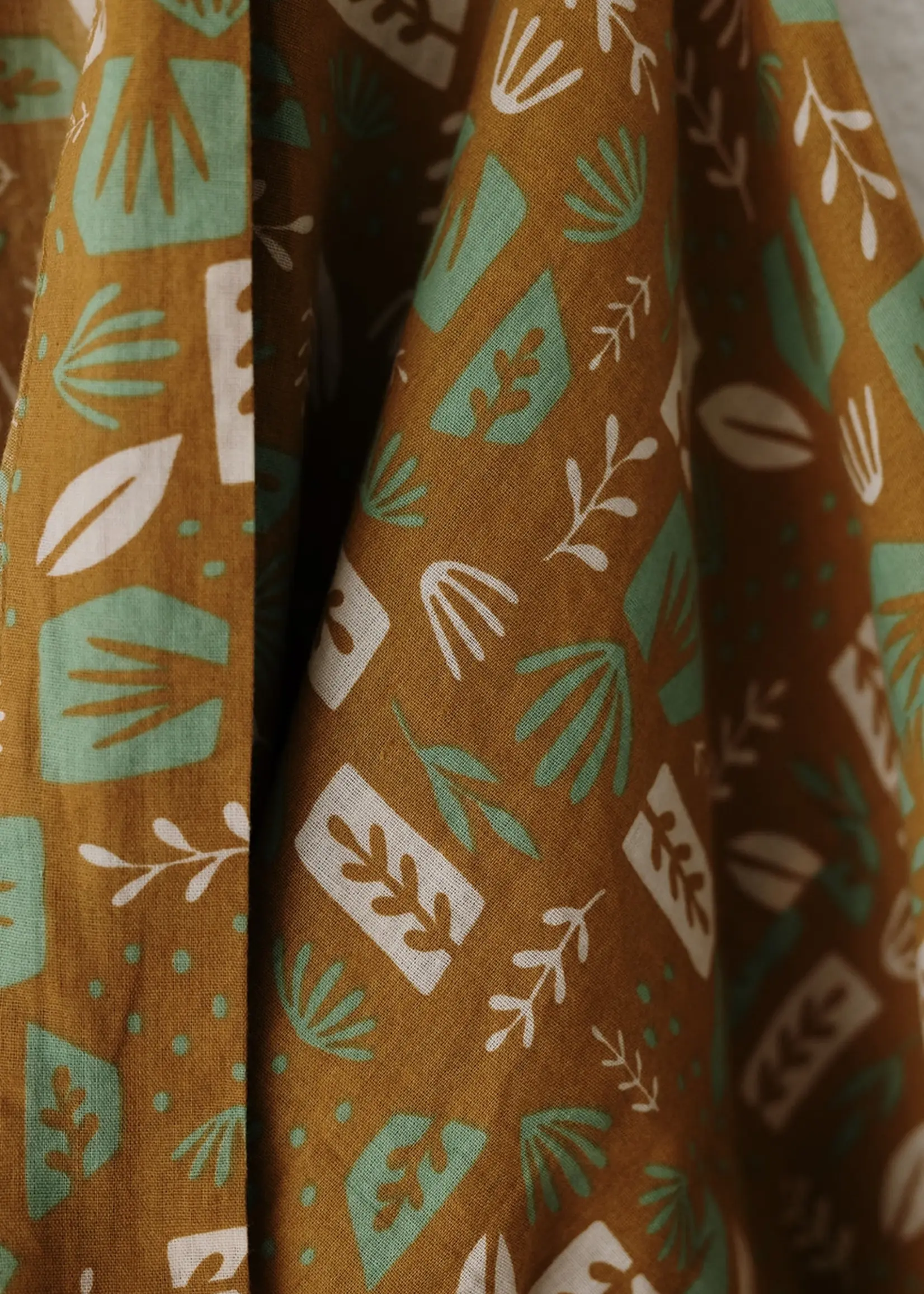 Trek Light Handwoven Cotton Robe Agave