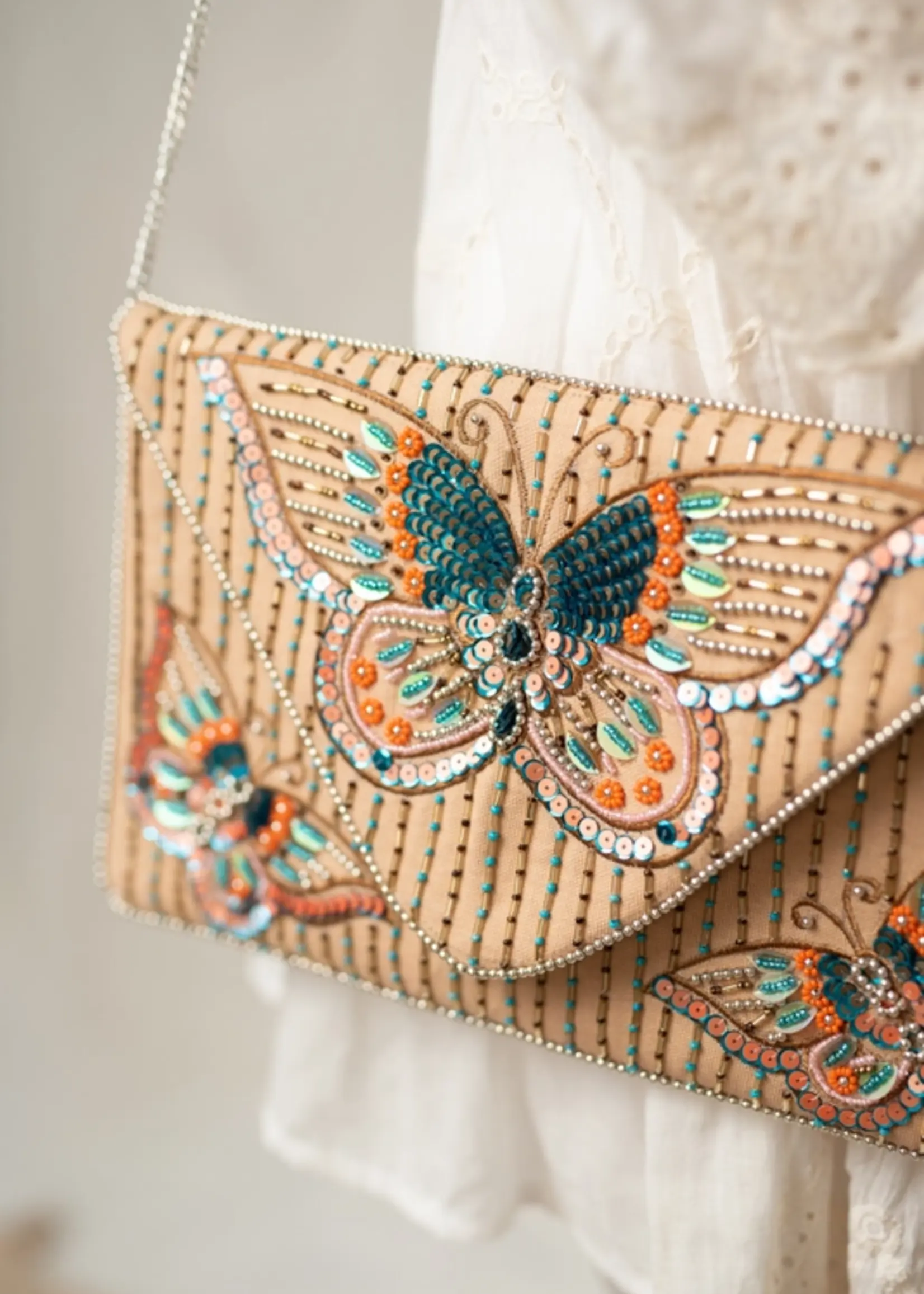 Lula Natura Vanny Clutch Bag