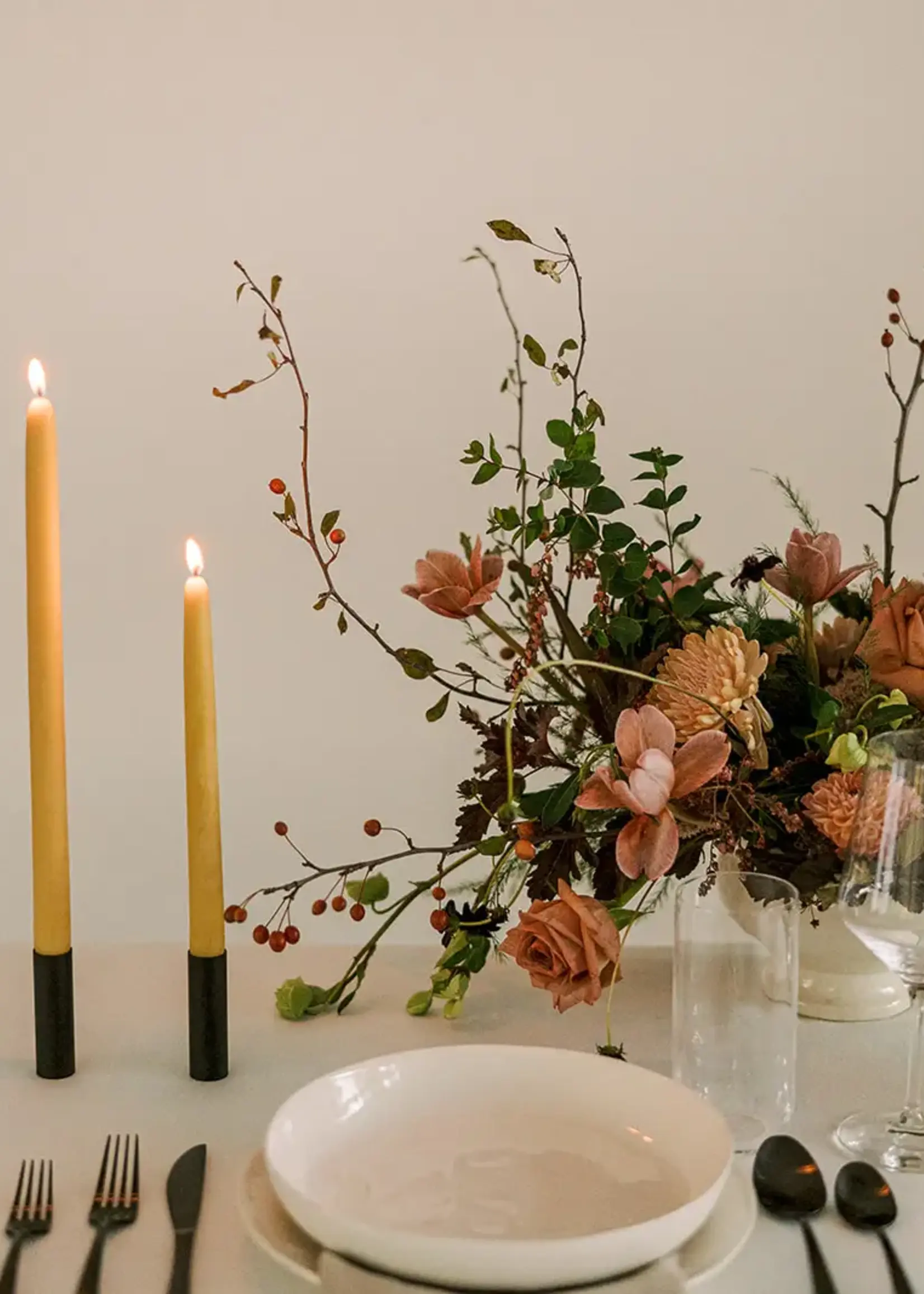 Mo&Co Home Beeswax Dipped Candles