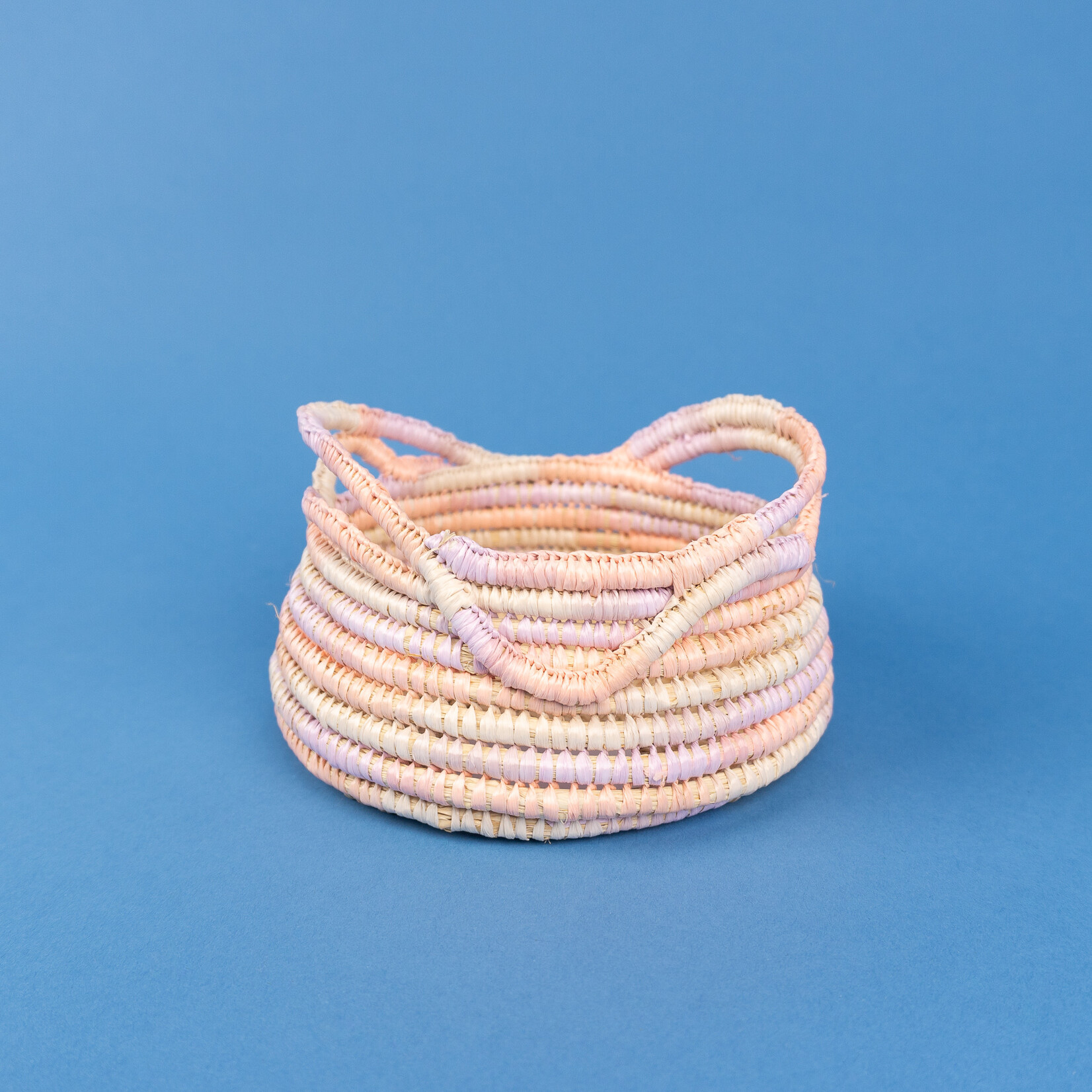Trina Dalton-Oogjes Small Woven Basket (Pink)