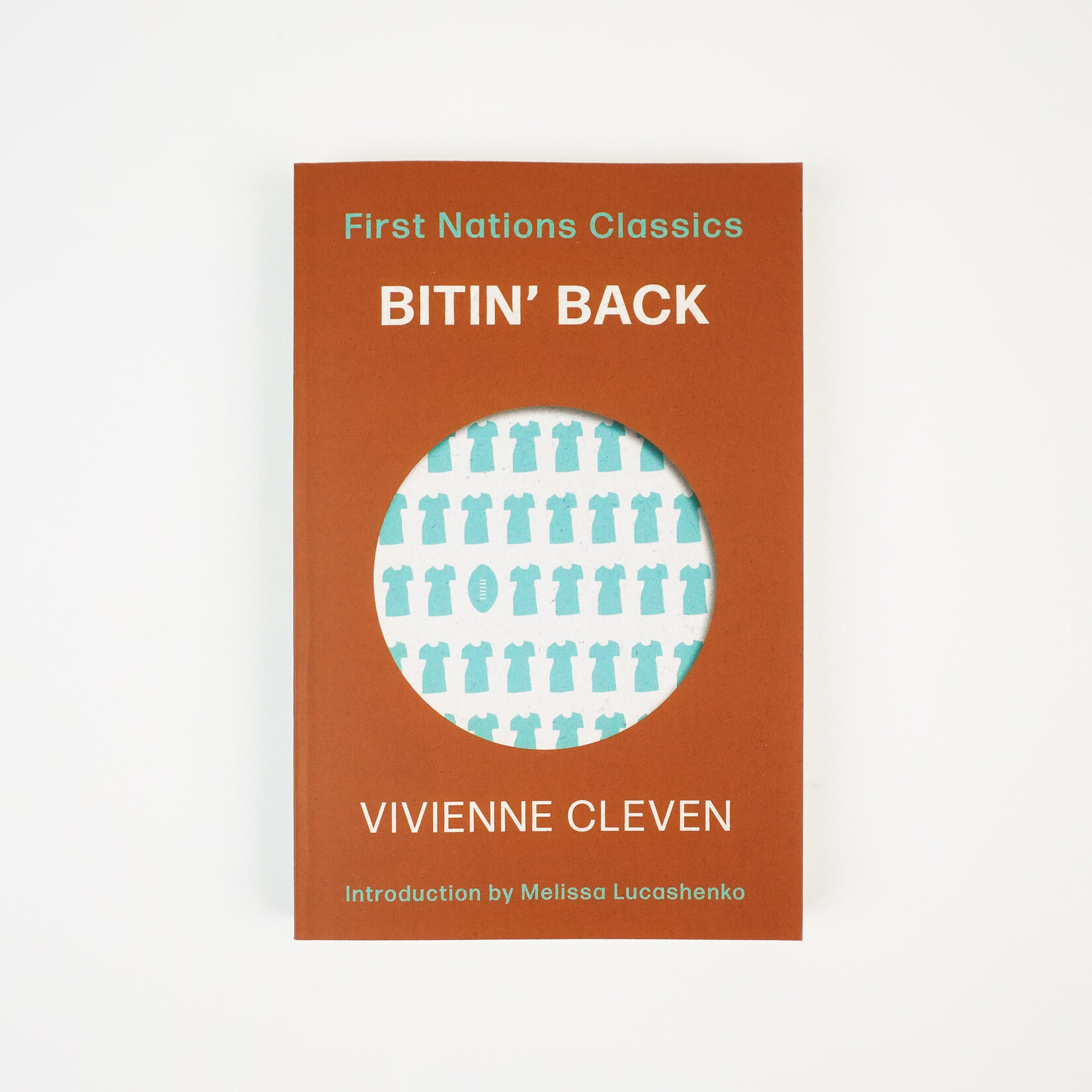 Vivienne Cleven Bitin' Back