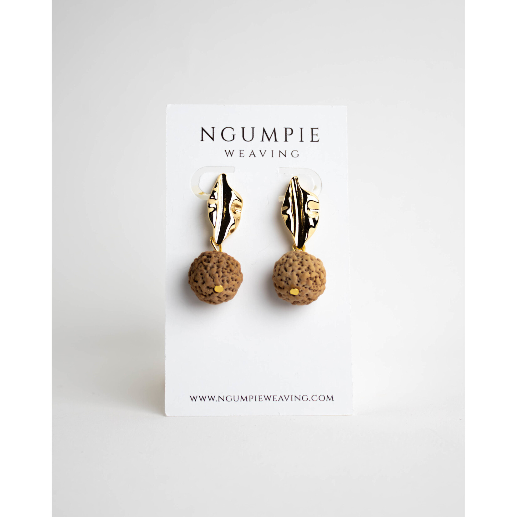 Ngumpie Weaving Gumnut Leaf Drop Earrings—Gold