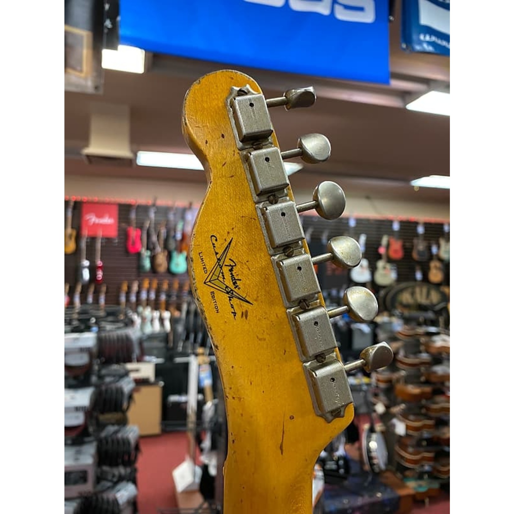Fender Fender Custom Shop Limited Edition 70th Anniversary Broadcaster Heavy Relic - Aged Nocaster Blonde
