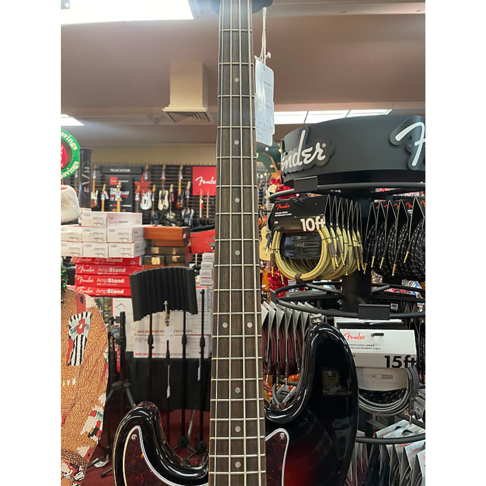 Squier Squier Classic Vibe ‘60s Precision Bass, Left Handed 3 Color Sunburst