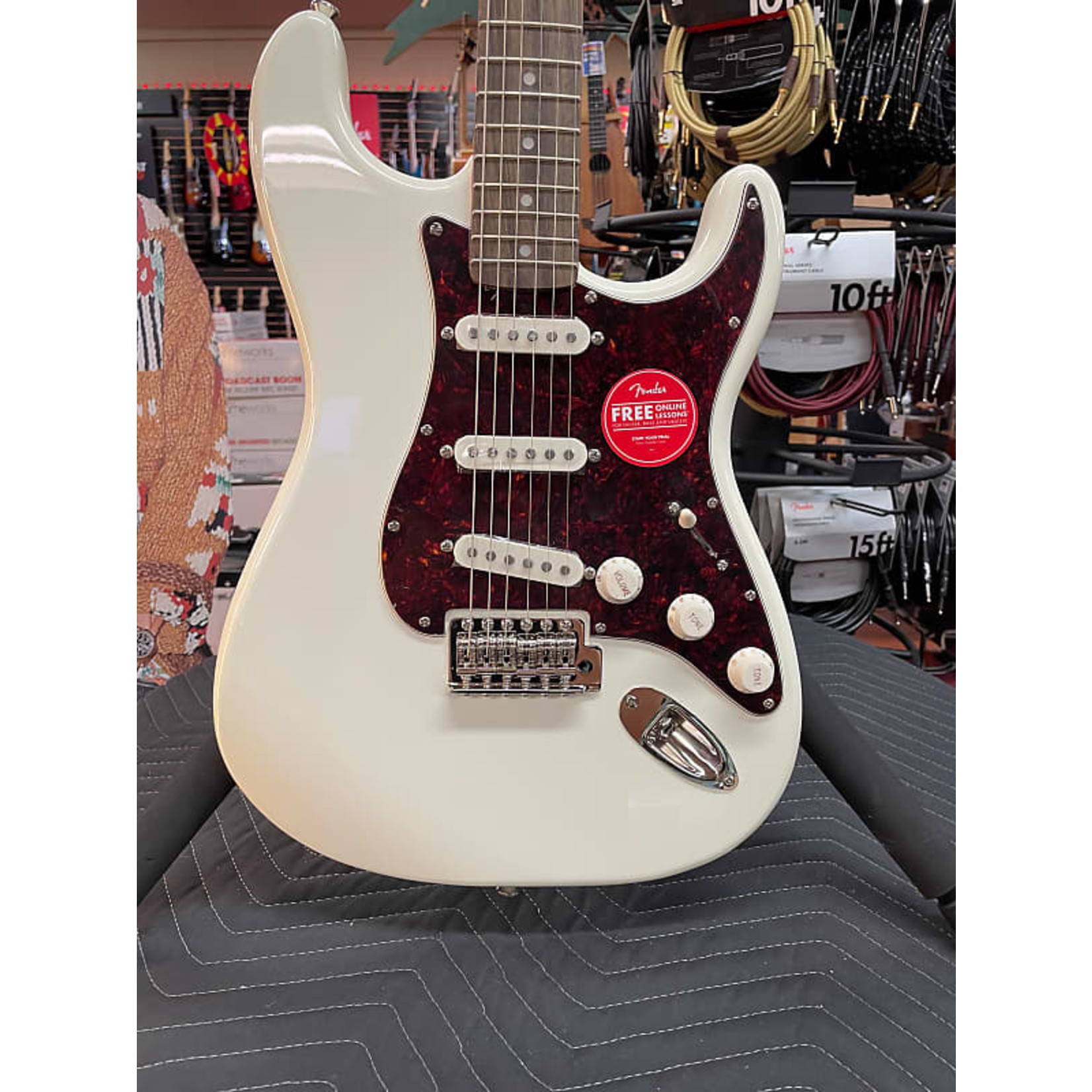 Squier ON SALE-Squier Classic Vibe 70s Stratocaster Olympic White