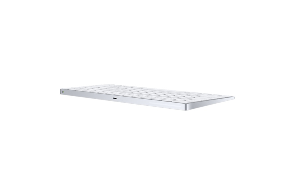 Apple Magic Keyboard Silver w/ lightning USB cable