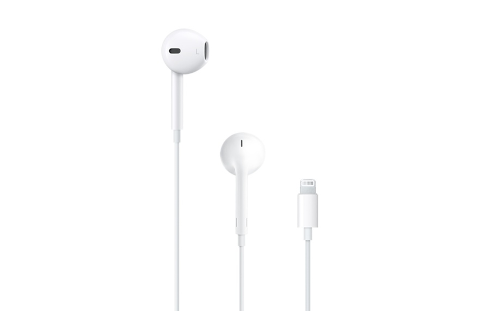 Apple EarPods with Remote and Mic - Lightning (Requires iOS 10 or later) (No returns once opened for In-Ear devices)