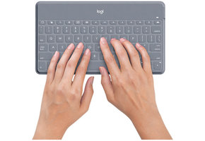 Logitech Keys-To-Go Bluetooth Keyboard for iOS Devices Stone with White iPhone Stand