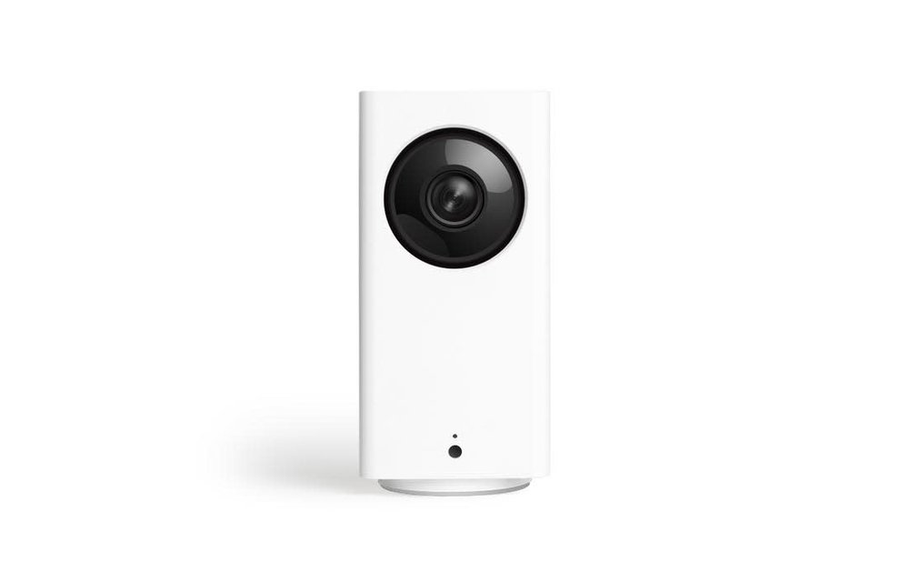 Wyze 1080p Pan/Tilt/Zoom Indoor Camera + 32 GB SD Card - White