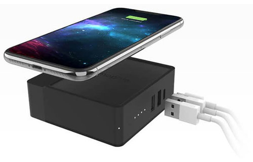 Mophie Powerstation Hub 18W fast charge portable hub with Qi-enabled 5W Wireless Charging 6,000 mAh