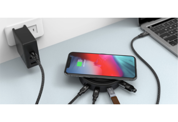 Adam Elements CASA Hub C07 USB-C Wireless Hub  USB-C,100w PD, 4K hDMI, 2 x USB-A, VGA Black