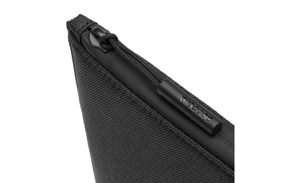 Incase Facet Sleeve with Recycled Twill for MacBook Pro 15"/16" 2019 - Black