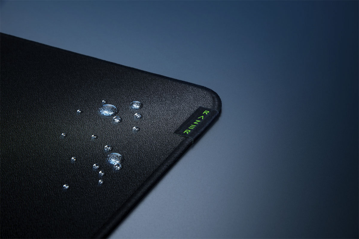 Razer - Strider Hybrid Gaming Mouse Pad (XXL) - Black