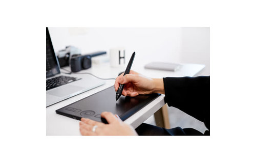 Wacom Intuos Pro Creative Pen Tablet Small