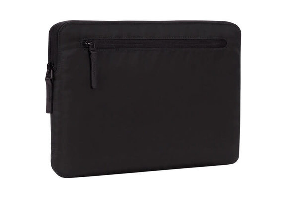 Incase Compact Sleeve in Flight Nylon for MacBook Pro 13"/Air 13"(USB-C) - Black