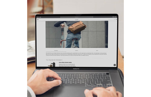 Moshi Umbra Privacy Screen Protector for MacBook Pro (16", 2019) / Black (Clear/Glossy)