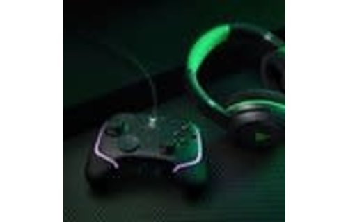Razer Wired Controller Wolverine V2 w/ Chroma RGB for Xbox Series X/S Black