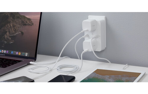 Belkin BOOST↑CHARGE™ GaN Wall plate Dual USB-C & AC receptacles