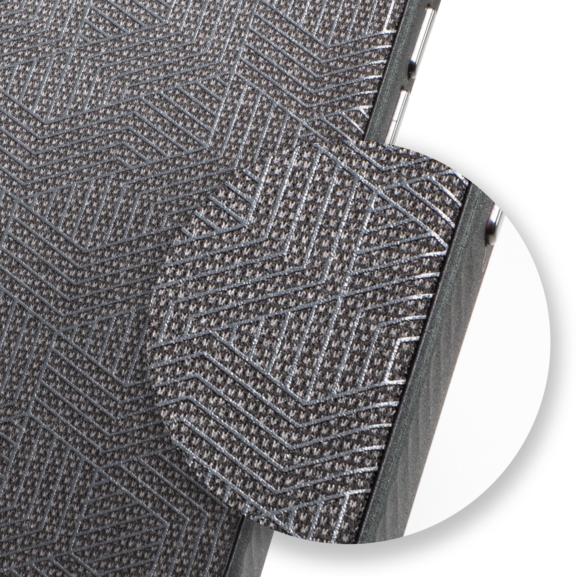 Gear4 London Snap Case with Magsafe for iPhone 15 Pro Max Gray Geo