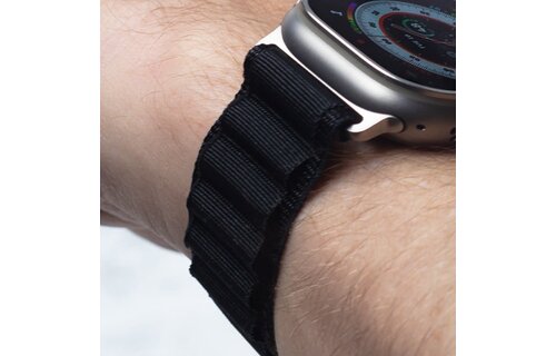 Gear4 Highland Adjustable Nylon Band for Apple Watch 44/45/46/49mm Medium) Blue