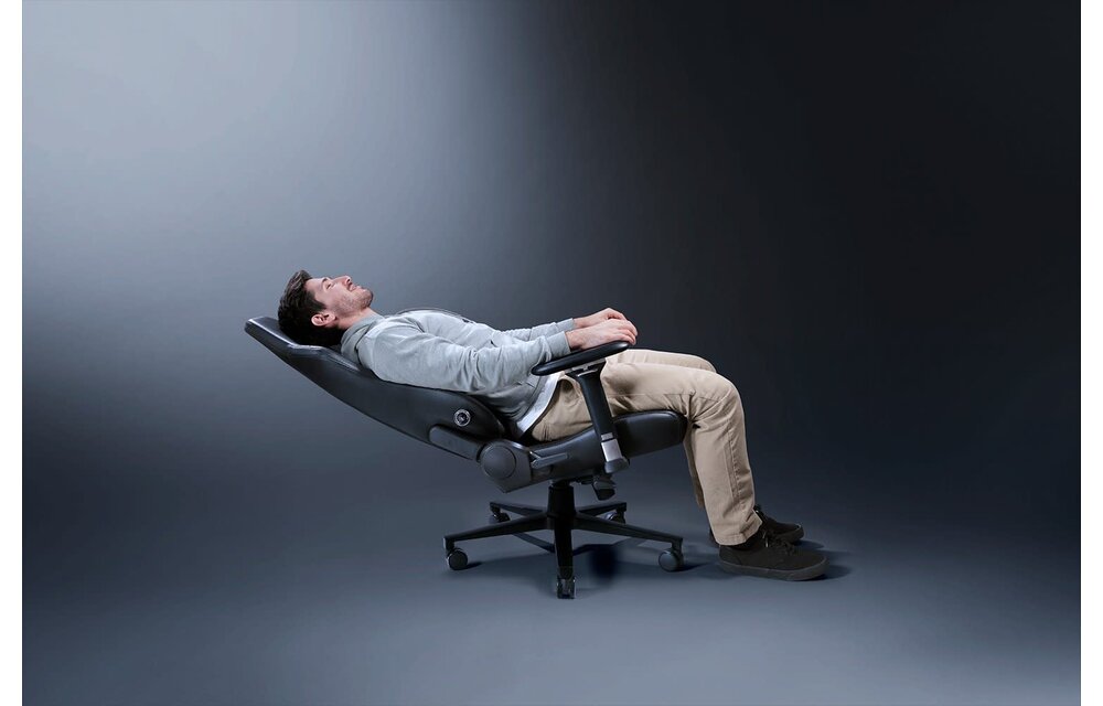 Razer Iskur V2 Gaming Chair with Adaptive Lumbar Support Synthetic Leather/Black (assembly required)