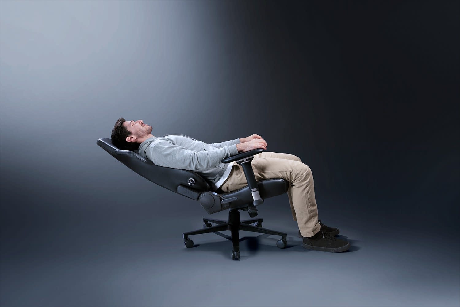 Razer Iskur V2 Gaming Chair with Adaptive Lumbar Support Synthetic Leather/Black (assembly required)