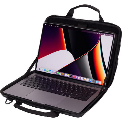 Thule Gauntlet Briefcase for Macbook 14” Black 3204937