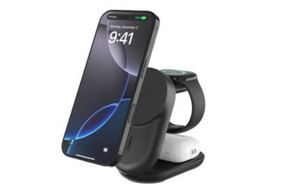 Belkin Ultra Charge 3-in-1 Foldable Magnetic Wireless Charging Stand with Qi2 25W Black
