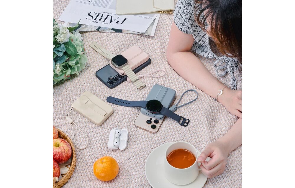 Adam Elements VIONTA C2 Pro 8-in-1 Magnetic Wireless Charging 10000mAh Power Bank Milk Tea Pink