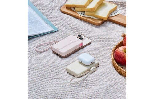 Adam Elements VIONTA C2 Pro 8-in-1 Magnetic Wireless Charging 10000mAh Power Bank Milk Tea Pink