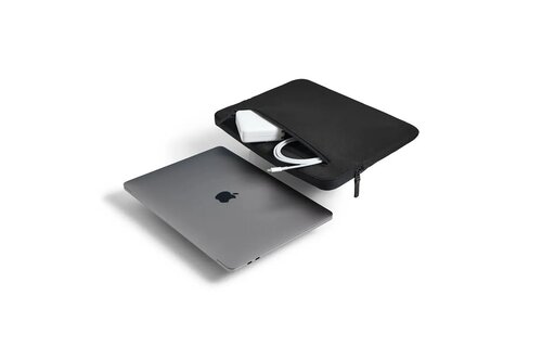 Incase Compact Sleeve for MacBook Pro 16” - Black