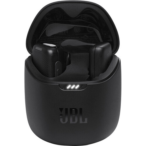 JBL Quantum Stream Wireless Clip-On USB-C Microphone