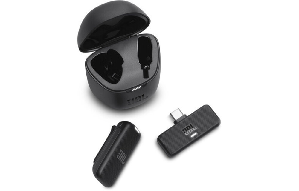 JBL Quantum Stream Wireless Clip-On USB-C Microphone