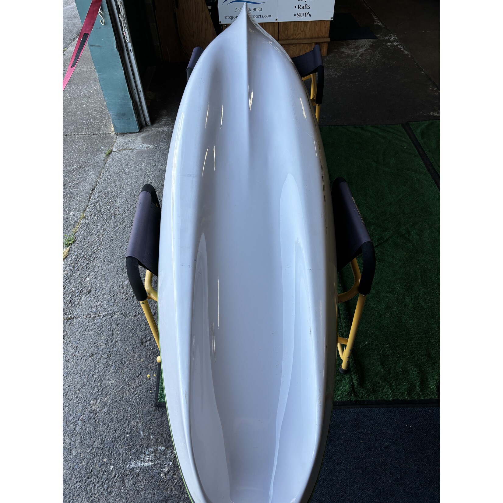 Delta Kayaks *DEMO* Delta 10AR Lime