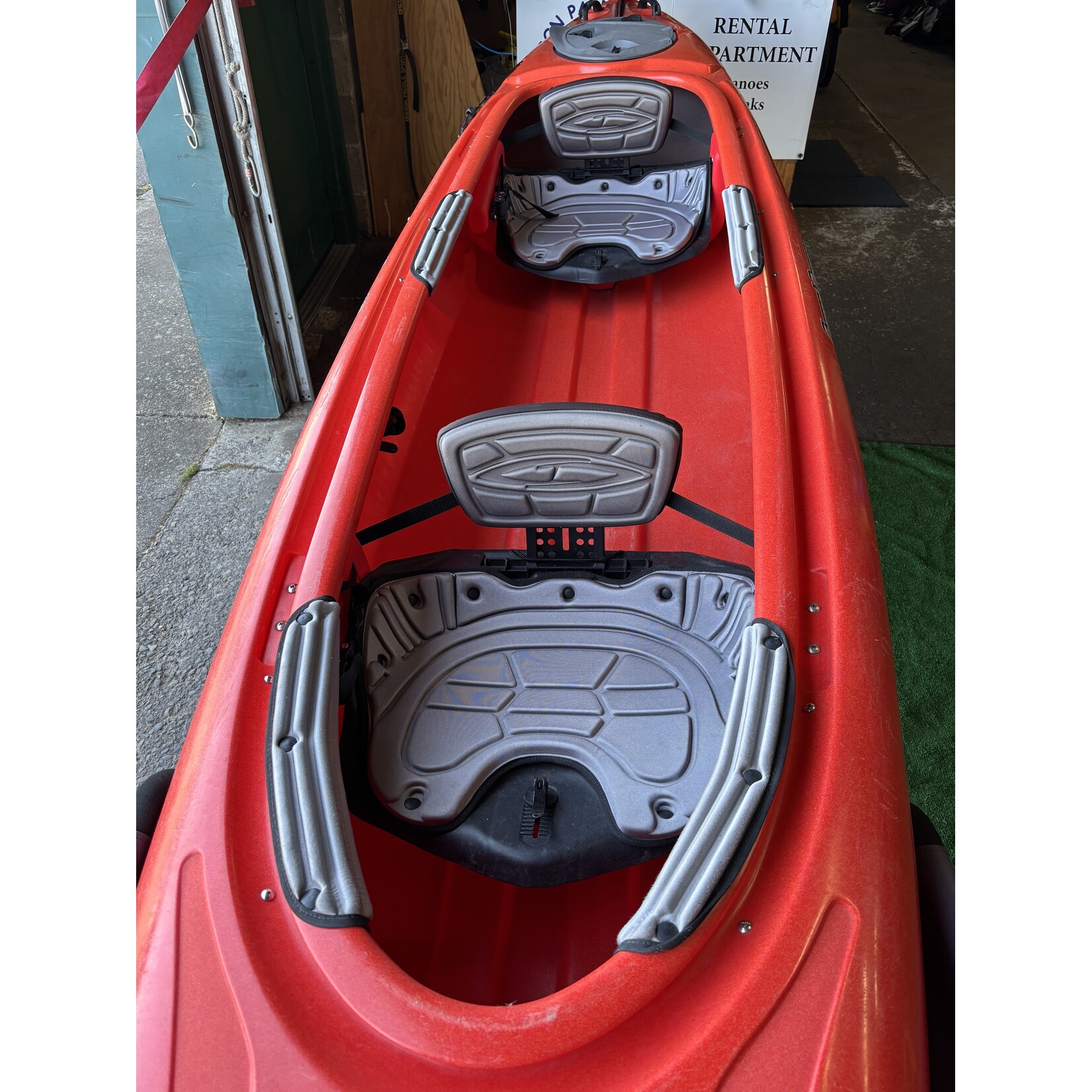 Current Designs Used Solara 145 Tandem Red w/ Rudder